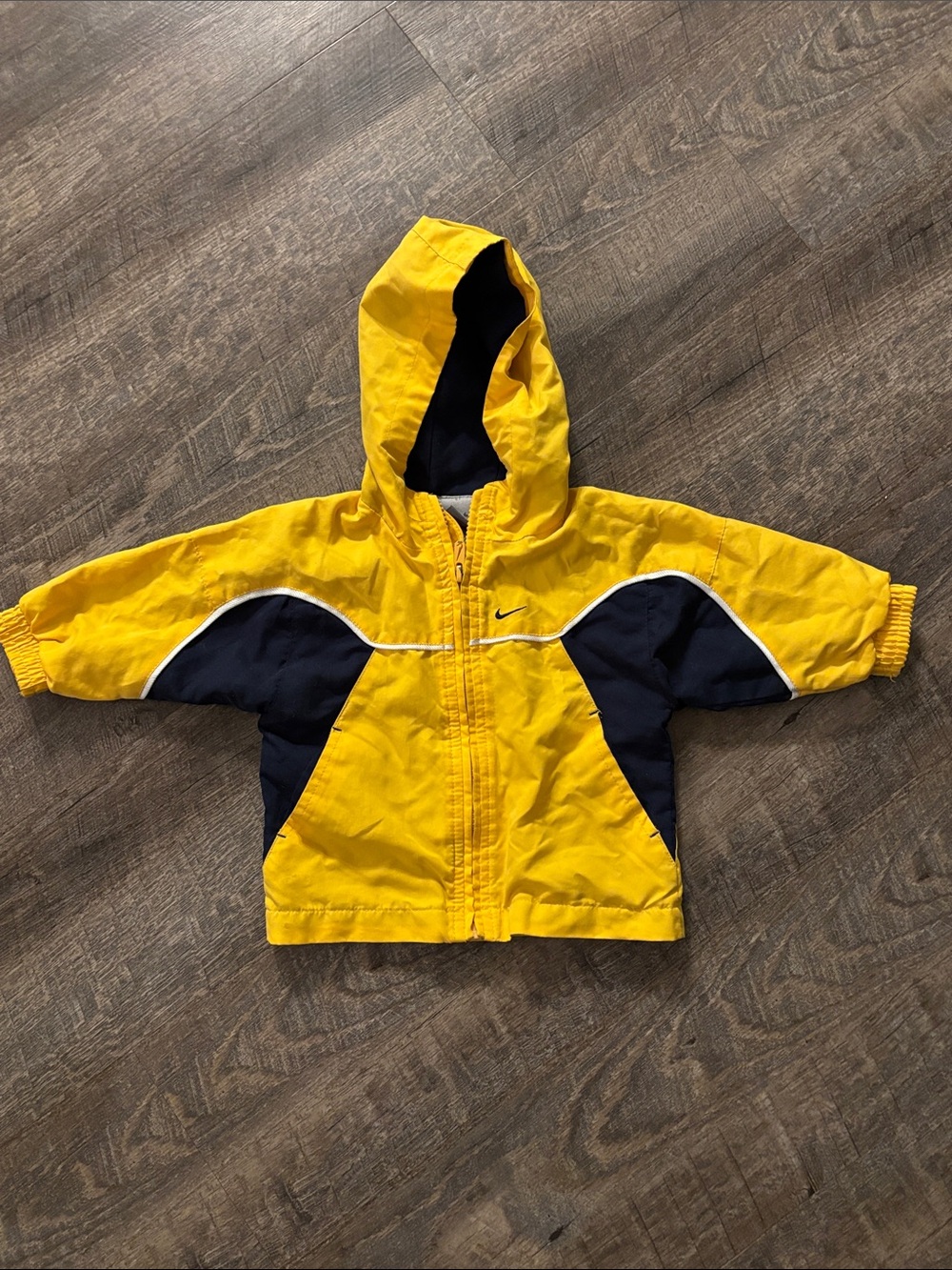 Nike Kids Yellow and Navy Hooded light jacket